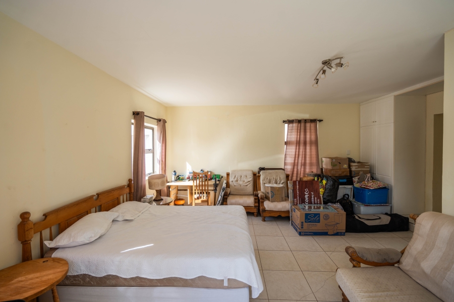 7 Bedroom Property for Sale in Royal Alfred Marina Eastern Cape